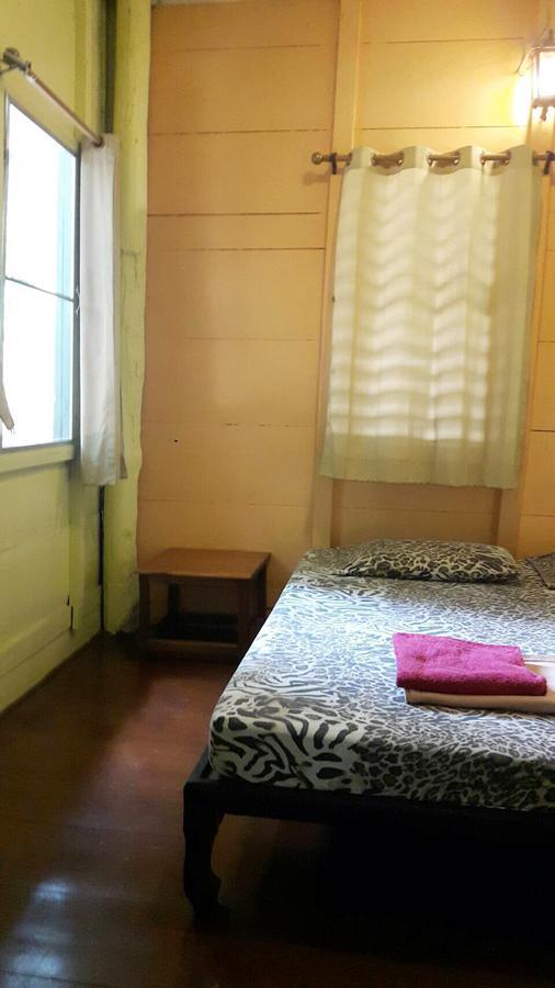 Bangkok House Hostel Phra Nakon Bagian luar foto